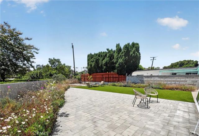 2425 Capetown Ave, Alhambra, CA 91803