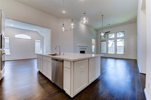 32311 Noble Creek Drive, Conroe, TX 77385