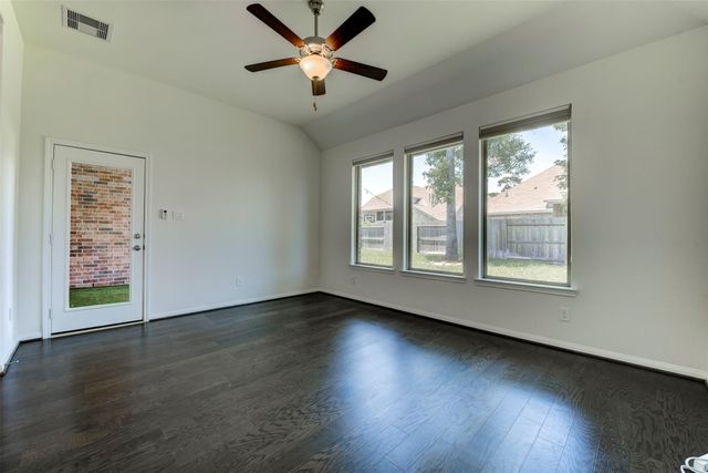 32311 Noble Creek Drive, Conroe, TX 77385