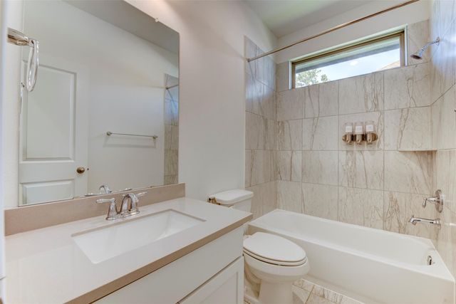 32311 Noble Creek Drive, Conroe, TX 77385