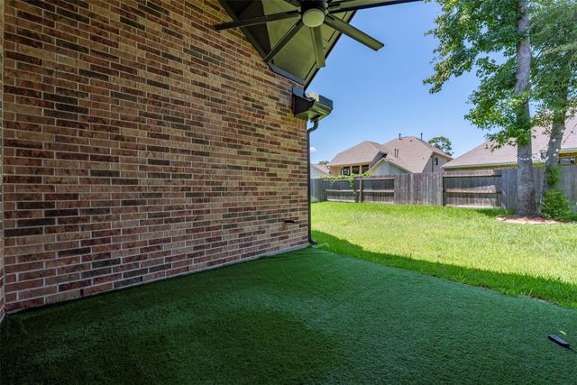 32311 Noble Creek Drive, Conroe, TX 77385