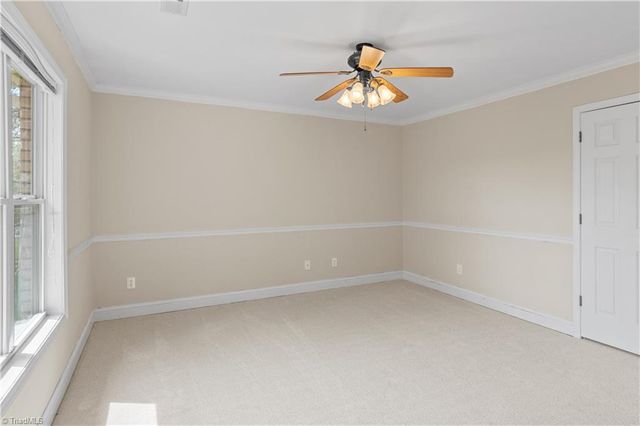 5532 Folkstone Road, Pfafftown, NC 27040