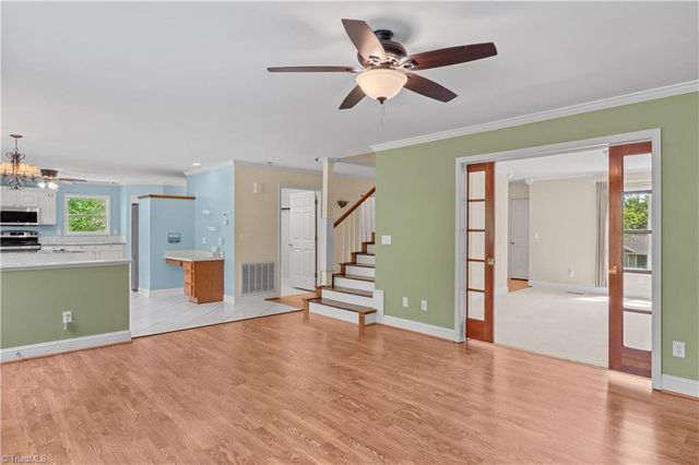 5532 Folkstone Road, Pfafftown, NC 27040