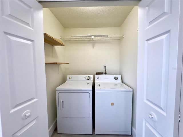 5140 CONROY ROAD 27, Orlando, FL 32811