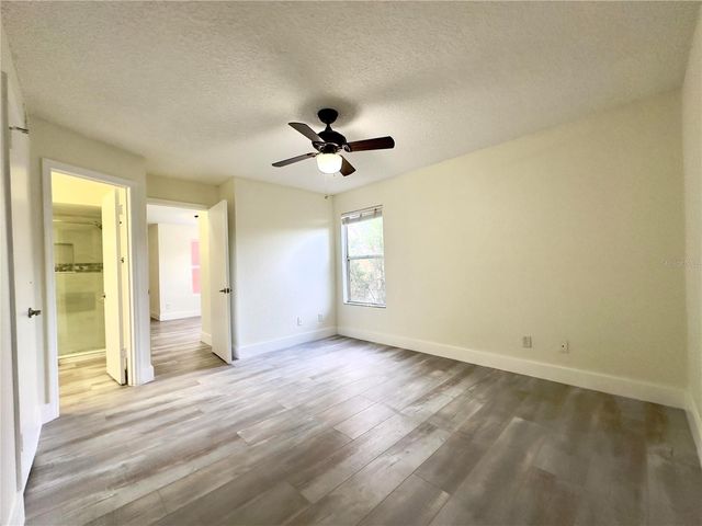 5140 CONROY ROAD 27, Orlando, FL 32811