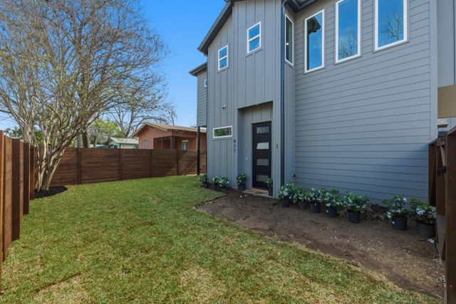 909 Calle Limon 1, Austin, TX 78702