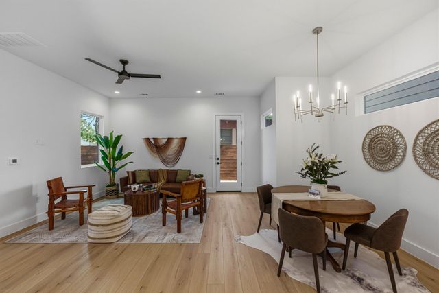 909 Calle Limon 1, Austin, TX 78702