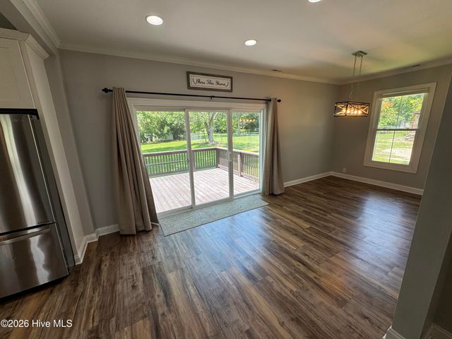 702 N Charlotte Street, Washington, NC 27889