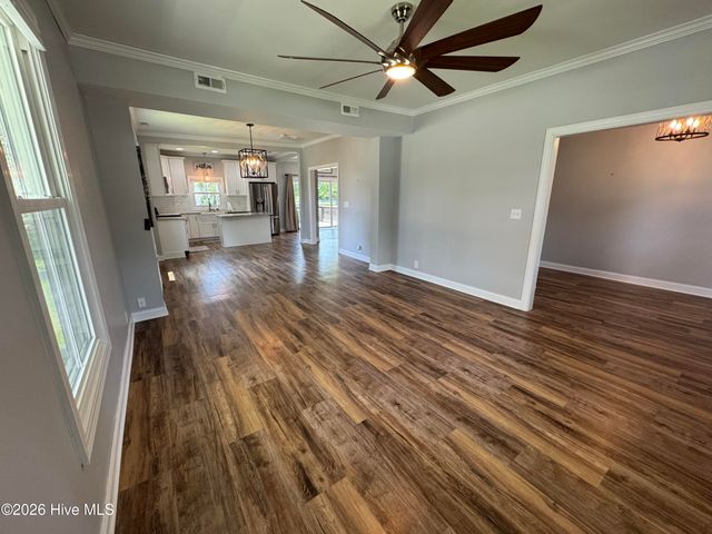 702 N Charlotte Street, Washington, NC 27889