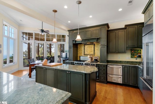 49 The Cliffs Parkway, Landrum, SC 29356