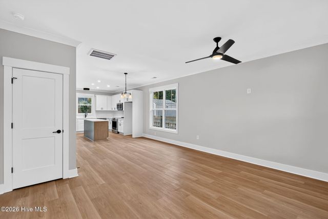 2303 Chestnut Street, Wilmington, NC 28405