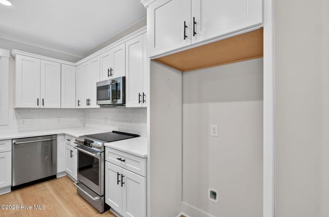 2303 Chestnut Street, Wilmington, NC 28405