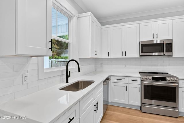 2303 Chestnut Street, Wilmington, NC 28405