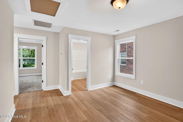 2303 Chestnut Street, Wilmington, NC 28405