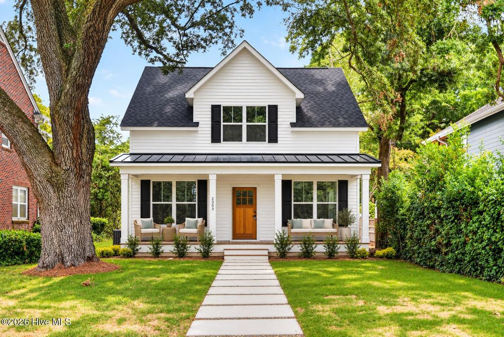 2303 Chestnut Street, Wilmington, NC 28405