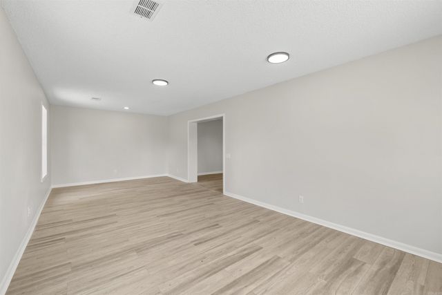 205 Vine St, Malvern, AR 72104