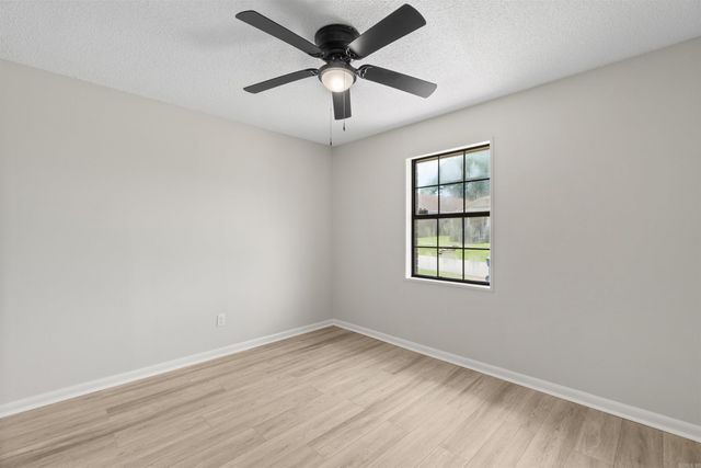 205 Vine St, Malvern, AR 72104