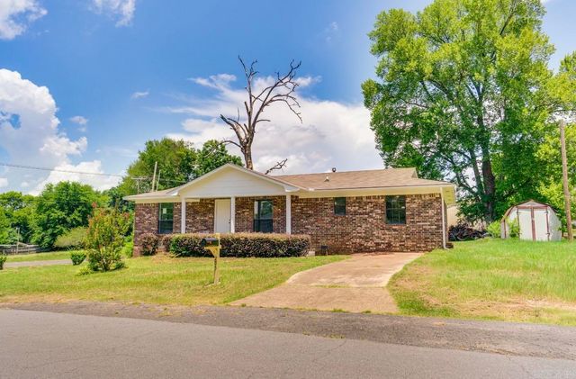 205 Vine St, Malvern, AR 72104