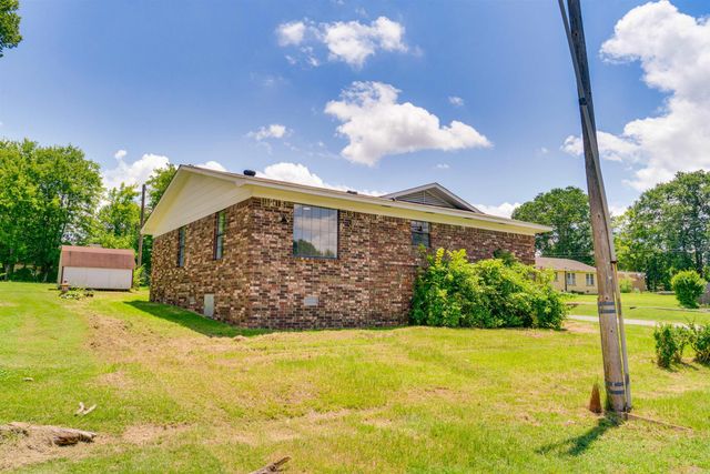 205 Vine St, Malvern, AR 72104