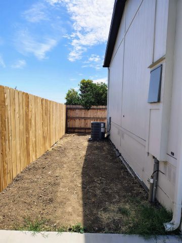 9441 Domer Rd, Santee, CA 92071