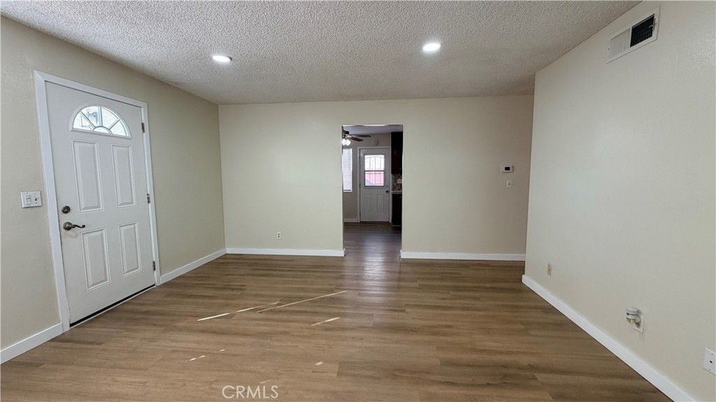 5242 Linden Avenue, Long Beach, CA 90805 — photo 5