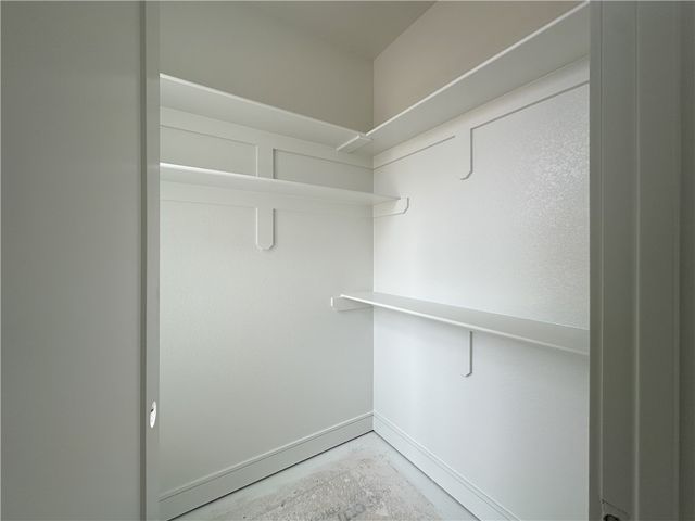 6485 Courtland Avenue, Springdale, AR 72762