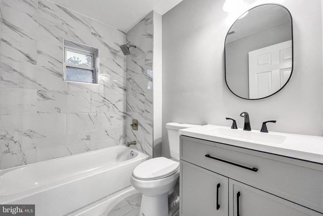 6621 HALLWOOD AVE, Falls Church, VA 22046