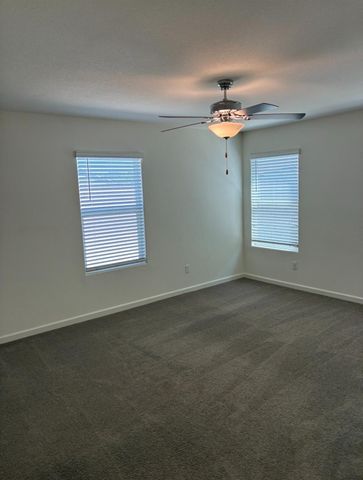 2272 Sanders Ct, Los Banos, CA 93635