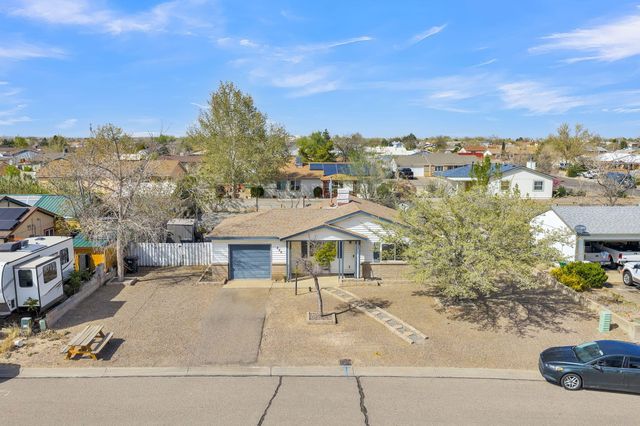 280 Corsica Drive SE, Rio Rancho, NM 87124