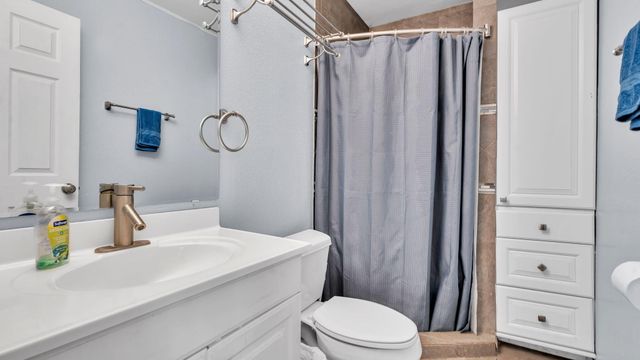 280 Corsica Drive SE, Rio Rancho, NM 87124