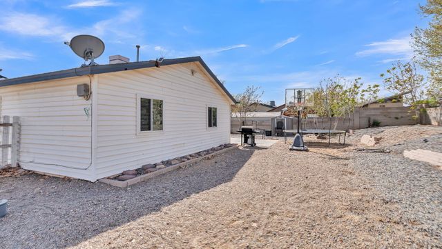 280 Corsica Drive SE, Rio Rancho, NM 87124