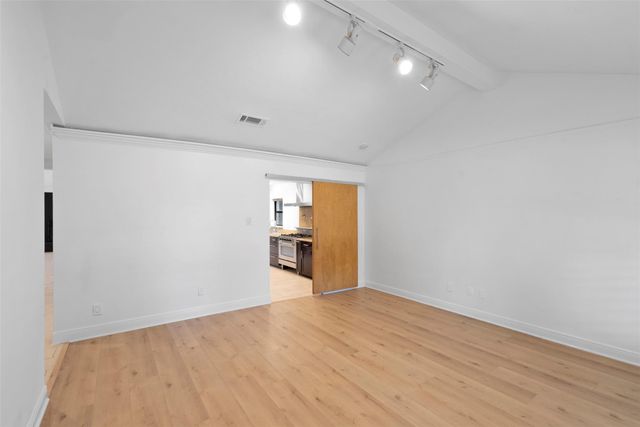 310 W Fair Harbor Lane, Houston, TX 77079