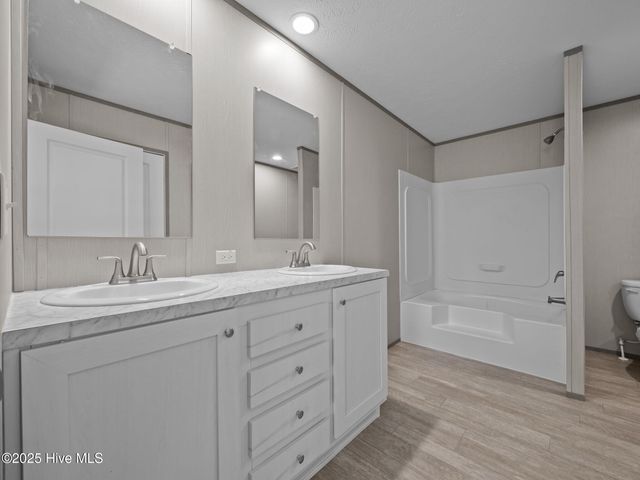 300 N Red Maple Court, Swansboro, NC 28584