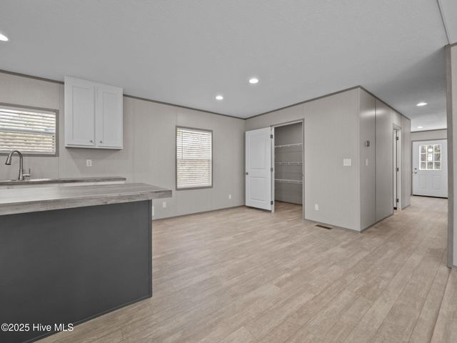 300 N Red Maple Court, Swansboro, NC 28584