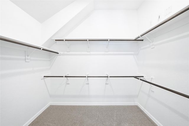 137 Greinert DR, Taylor, TX 76574