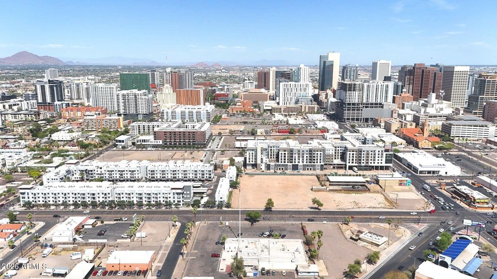 Image 50 of property listing at 1306 W POLK Street, Phoenix, AZ 85007