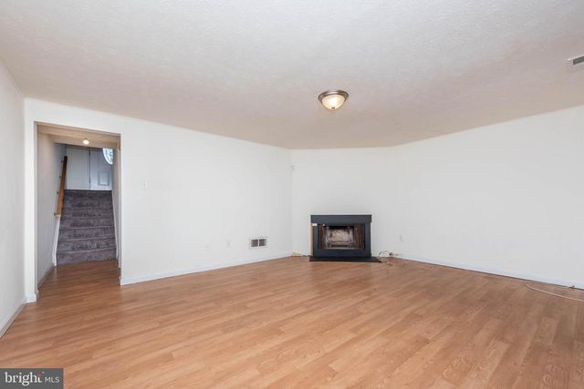 13 BOHN CT, Rosedale, MD 21237