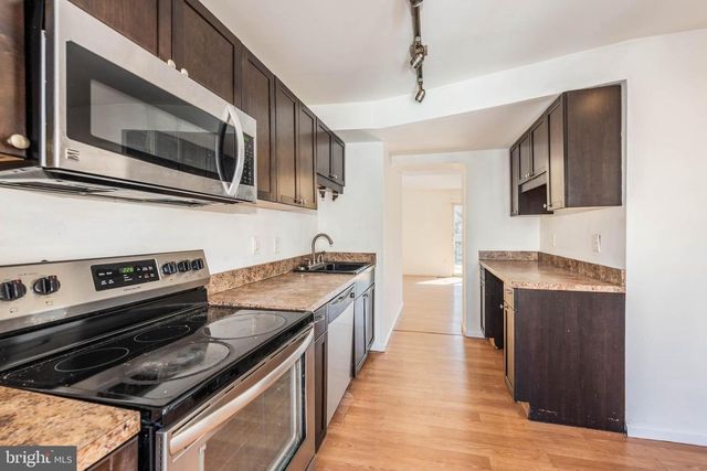 13 BOHN CT, Rosedale, MD 21237