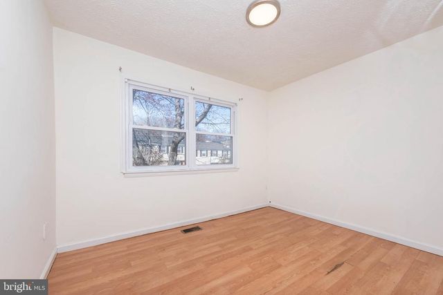 13 BOHN CT, Rosedale, MD 21237