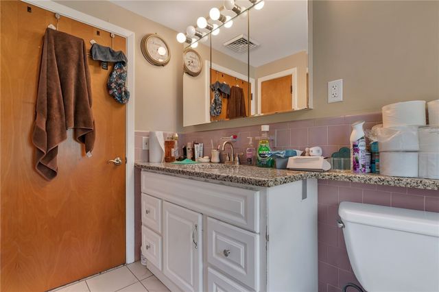 83 Valente Drive, Cranston, RI 02920