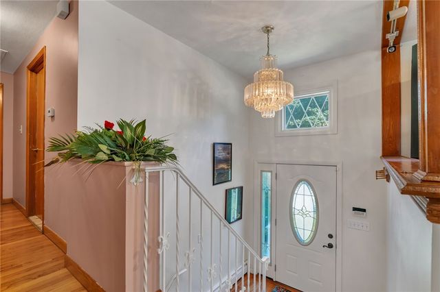83 Valente Drive, Cranston, RI 02920