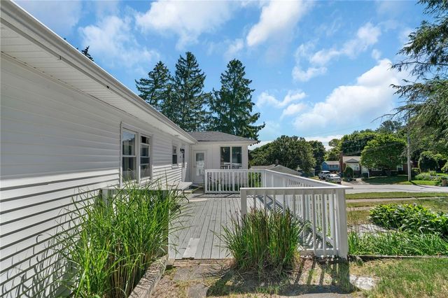 83 Valente Drive, Cranston, RI 02920