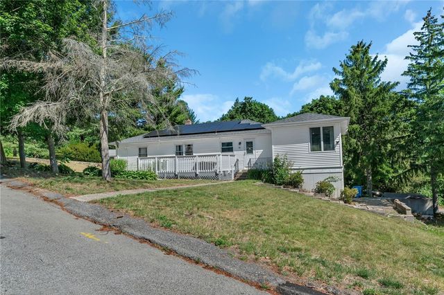 83 Valente Drive, Cranston, RI 02920