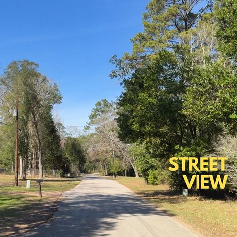 103 White Oak Drive, Woodbranch, TX 77357