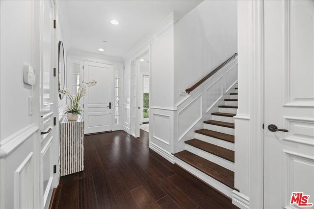 3217 Greenfield Avenue, Los Angeles, CA 90034