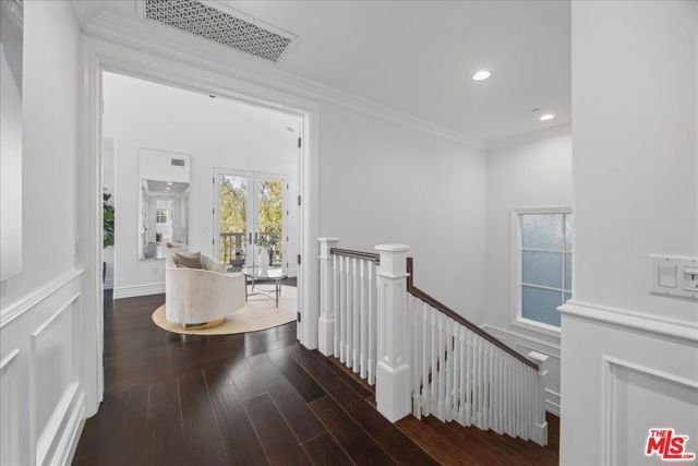 3217 Greenfield Avenue, Los Angeles, CA 90034