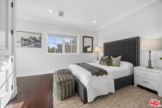 3217 Greenfield Avenue, Los Angeles, CA 90034