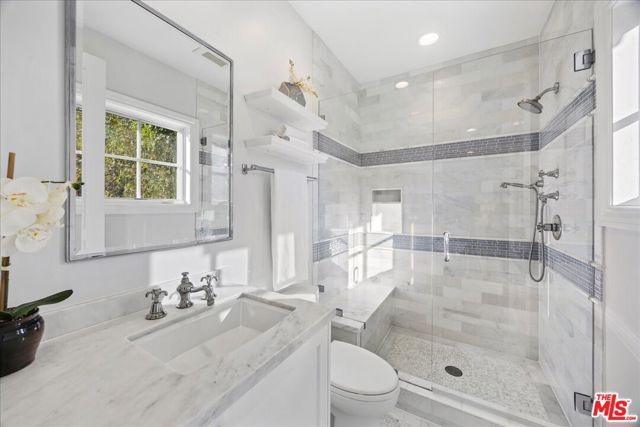 3217 Greenfield Avenue, Los Angeles, CA 90034