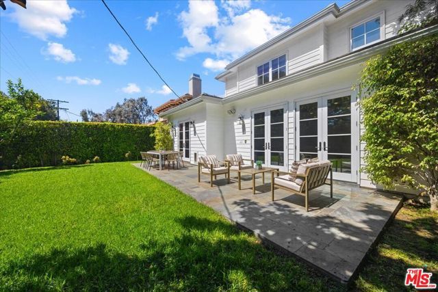 3217 Greenfield Avenue, Los Angeles, CA 90034