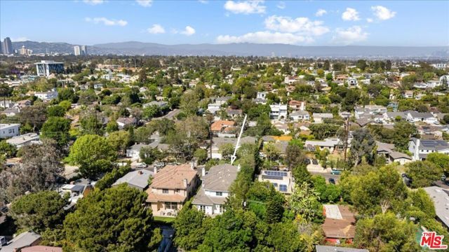 3217 Greenfield Avenue, Los Angeles, CA 90034